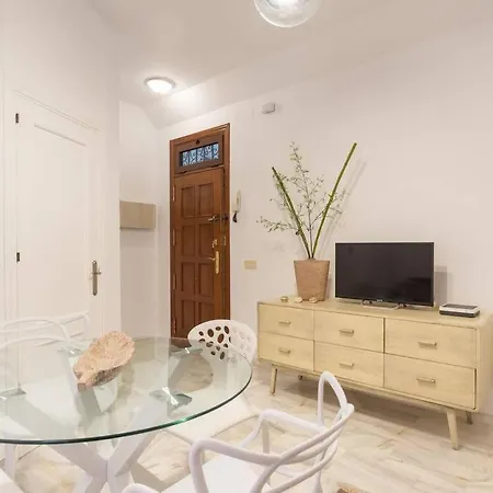 Tgh/ Centro Carreteria Apartmán